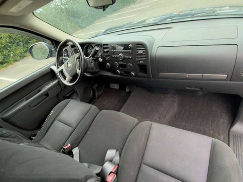 Used 2011 Chevrolet Silverado 1500 LT w/ All-Star Edition image 35