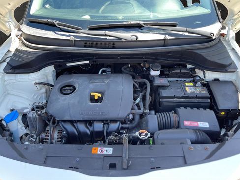 Used 2020 Kia Soul LX FWD image 21