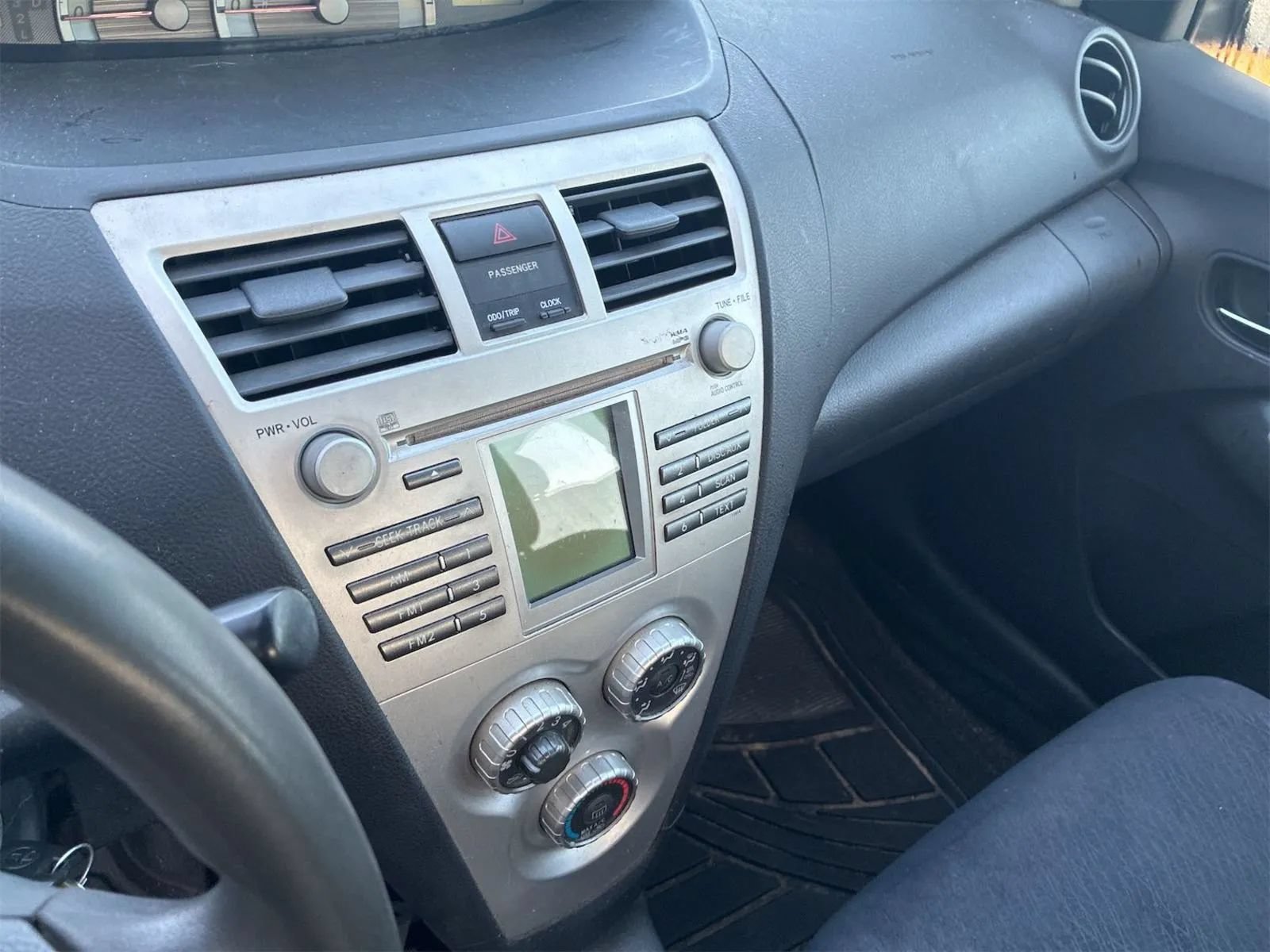 Used 2007 Toyota Yaris Sedan FWD image 5