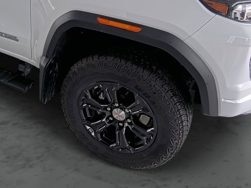 Used 2023 GMC Canyon Elevation w/ Convenience Package image 16