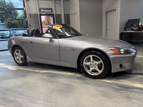 Used 2003 Honda S2000 image 24