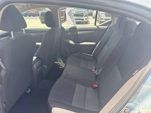 Used 2025 Nissan Sentra SV w/ All-Weather Package FWD image 23