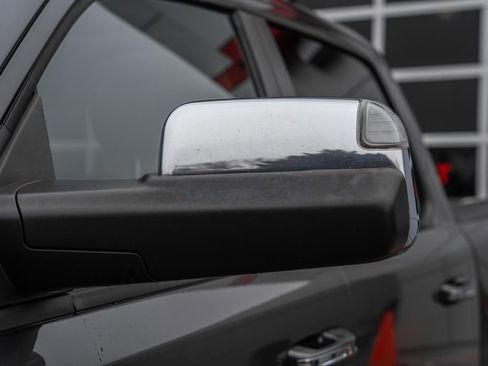 Used 2019 RAM 1500 Laramie image 23