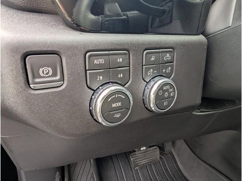 New 2026 GMC Sierra 1500 SLT w/ SLT Premium Plus Package image 18