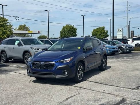 Used 2025 Subaru Crosstrek 2.5i Premium AWD/4WD image 3