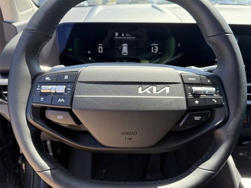 New 2026 Kia Sportage S image 27