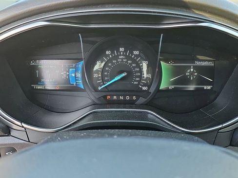 Used 2016 Ford Fusion Titanium image 16