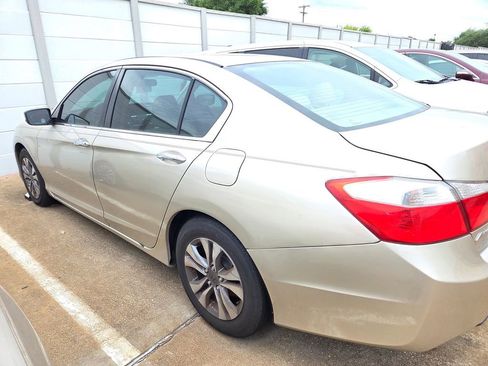 Used 2013 Honda Accord LX image 3