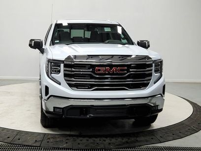 New 2026 GMC Sierra 1500 SLT w/ SLT Premium Plus Package
