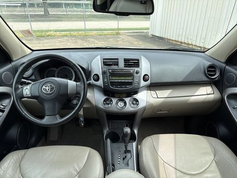 Used 2007 Toyota RAV4 Limited FWD image 22