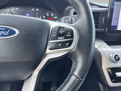 Used 2024 Ford Explorer XLT w/ Equipment Group 202A image 28