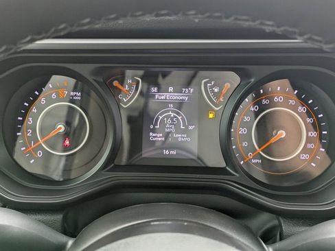 New 2025 Jeep Gladiator Sport image 23