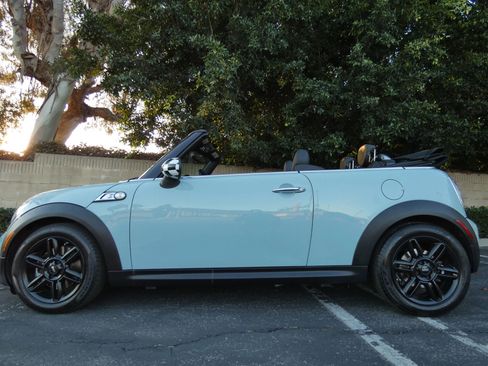 Used 2014 MINI Cooper S image 14