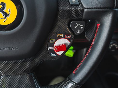 Used 2015 Ferrari 458 Speciale Coupe RWD image 50