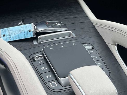 Certified 2025 Mercedes-Benz GLS 450 4MATIC image 54