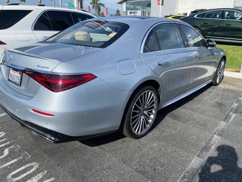 Used 2023 Mercedes-Benz S 580 4MATIC Sedan image 5