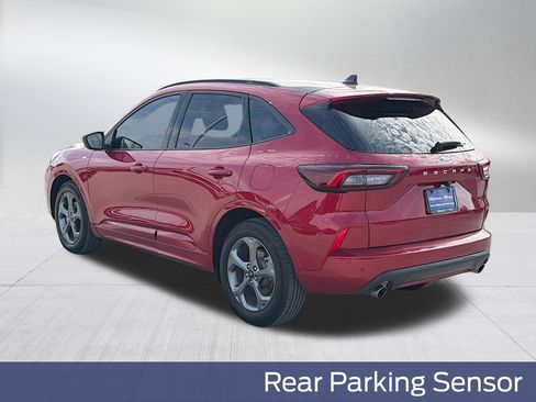 Used 2023 Ford Escape ST-Line w/ Tech Pack #1 FWD image 10