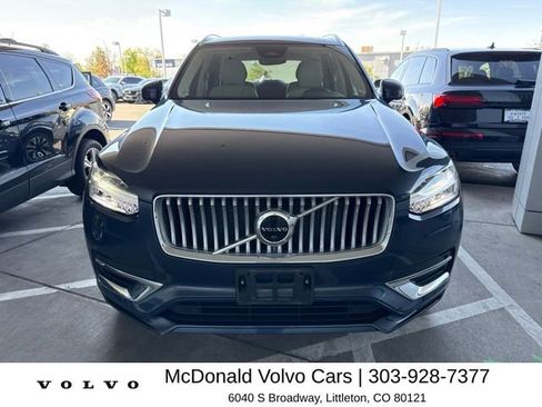 Used 2023 Volvo XC90 T8 Plus AWD/4WD image 2