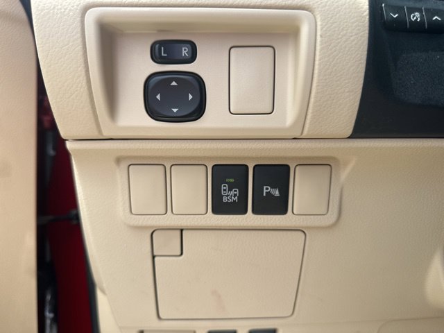 Used 2013 Lexus ES 350 w/ Luxury Pkg FWD image 31