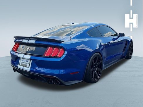 Used 2017 Ford Mustang Shelby GT350 RWD image 3