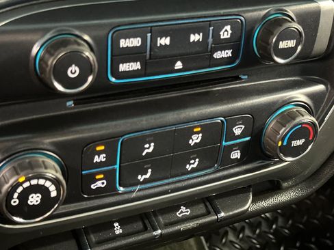 Used 2015 Chevrolet Silverado 2500 LT RWD image 20