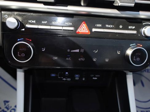 Used 2025 Hyundai Tucson SEL AWD/4WD image 18