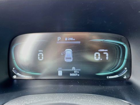 Certified 2024 Kia Soul LX w/ Option Group 015 FWD image 21