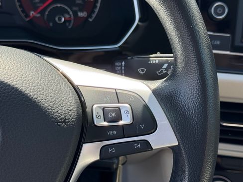 Used 2019 Volkswagen Jetta S w/ Driver Assistance Package FWD image 21