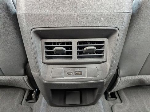 Used 2025 Chevrolet Colorado LT w/ LT Convenience Package RWD image 28