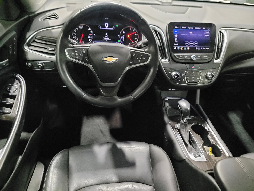 Used 2022 Chevrolet Malibu Premier FWD image 22