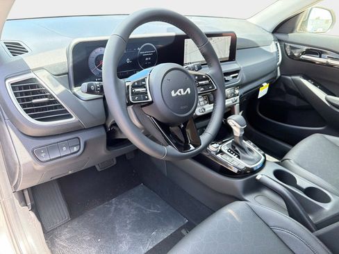 New 2026 Kia Seltos EX image 19