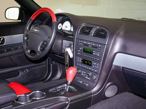 Used 2005 Ford Thunderbird image 6