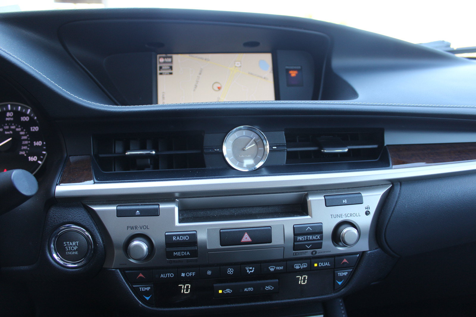 Used 2017 Lexus ES 350 w/ Luxury Package FWD image 11