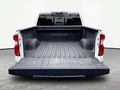 Used 2022 Chevrolet Silverado 1500 ZR2 w/ Technology Package AWD/4WD image 18