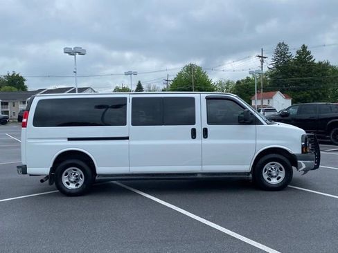 Used 2019 Chevrolet Express 3500 LT w/ LT Preferred Equipment Group RWD image 6
