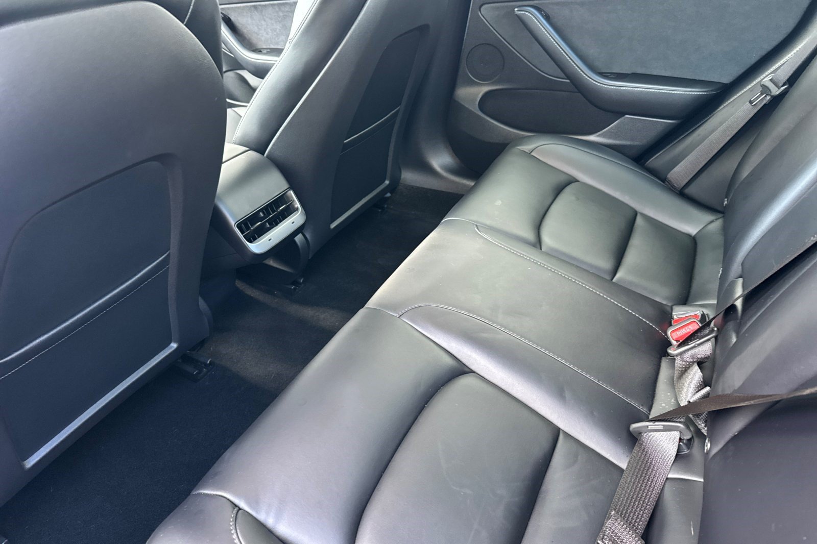 Used 2023 Tesla Model 3 Standard Range RWD image 26