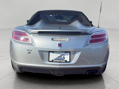 Used 2009 Saturn Sky RWD image 10
