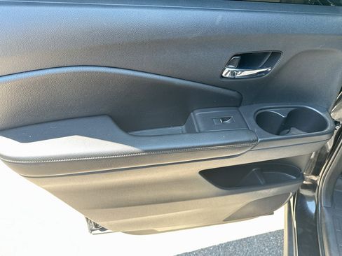 Used 2022 Honda Pilot Sport image 24