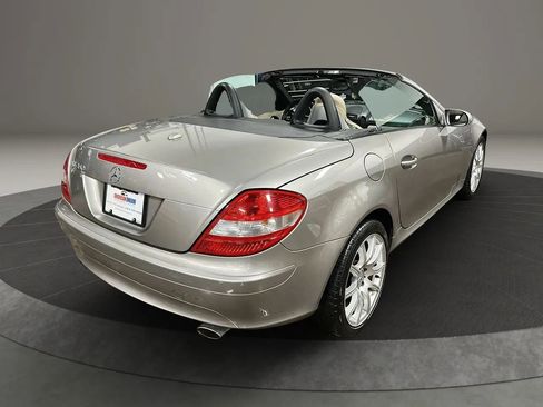Used 2007 Mercedes-Benz SLK 350 image 5