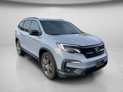 Used 2022 Honda Pilot Sport image 2