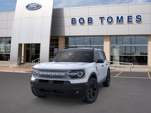 New 2026 Ford Bronco Sport Outer Banks AWD/4WD image 2