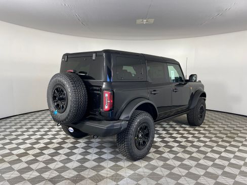 New 2026 Ford Bronco Badlands w/ Sasquatch Package AWD/4WD image 14