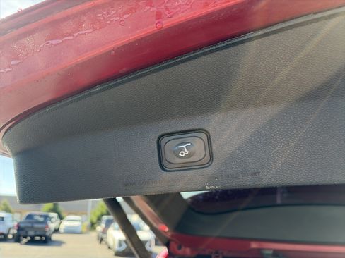 Used 2018 Ford Explorer Sport w/ Equipment Group 401A AWD/4WD image 28