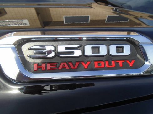 Used 2024 RAM 3500 Limited w/ Safety Group image 50