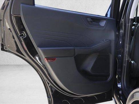 Used 2022 Ford Escape S FWD image 19