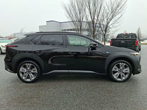 Used 2023 Subaru Solterra AWD image 8