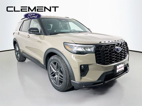 New 2026 Ford Explorer ST AWD/4WD image 3