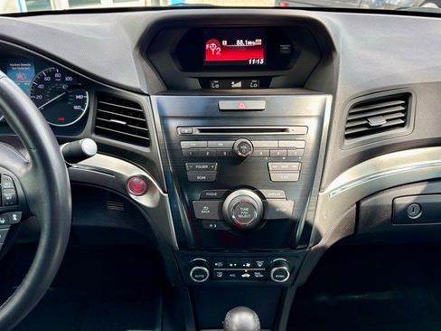 Used 2021 Acura ILX image 16