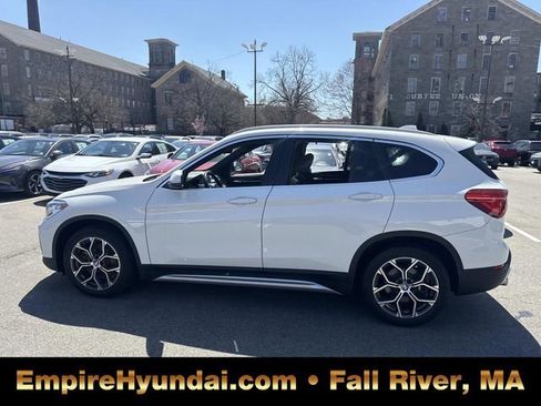 Used 2022 BMW X1 xDrive28i w/ Convenience Package AWD/4WD image 11