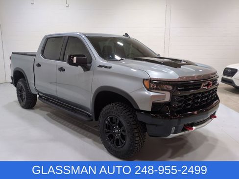 Used 2023 Chevrolet Silverado 1500 ZR2 w/ Technology Package AWD/4WD image 1